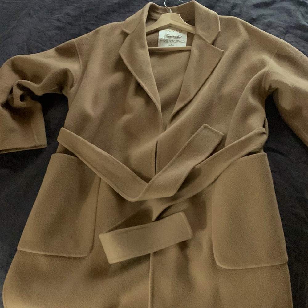 Aritzia Wilfred Chateau Coat in Camel size 2